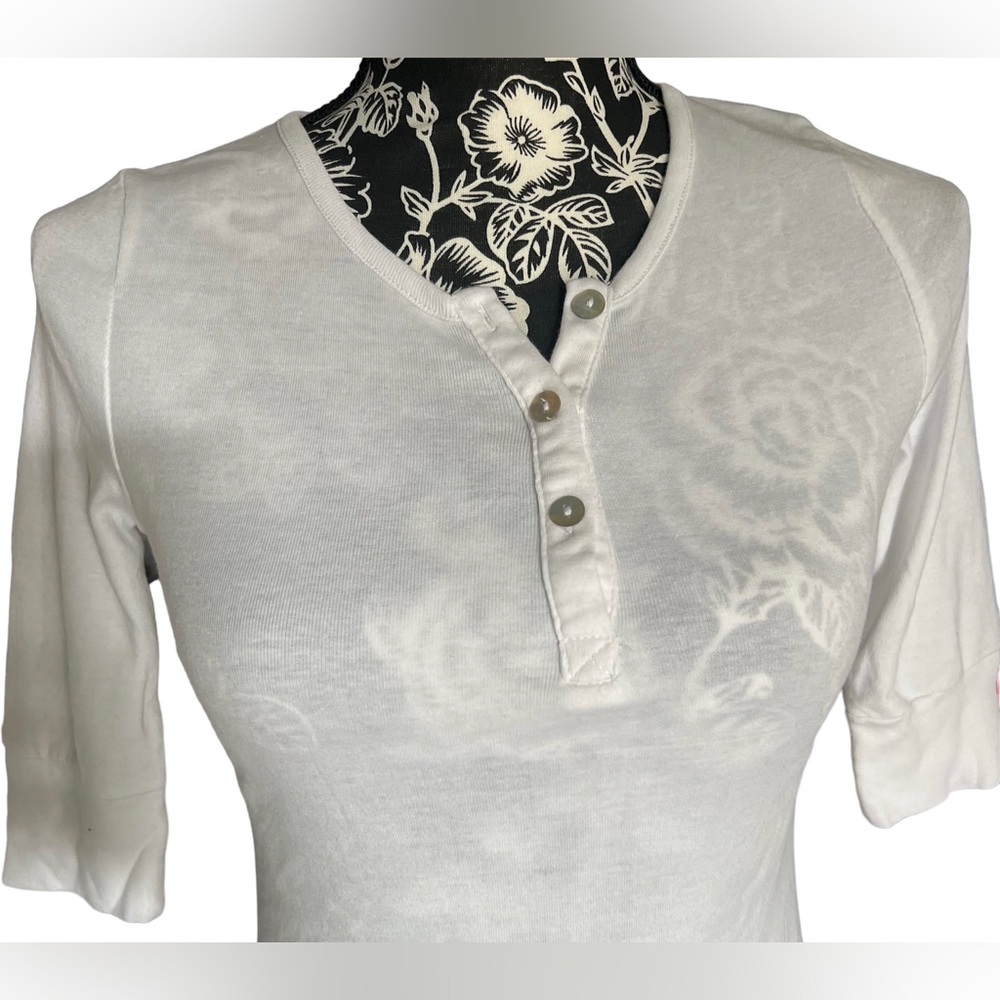 Chaser women’s button up shirt size S NWT - Picture 3 of 7
